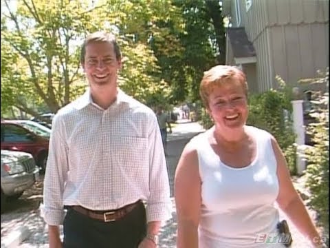 Premier Dalton McGuinty Summer Tour Makes Stop In Bayfield